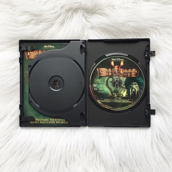 🔃Pirates Of The Caribbean Dead Man's Chest DVD - Picture 4 of 5